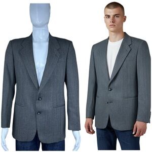 Givenchy Mens Herringbone Wool Two Button Sport Coat Blazer Size 42 Preppy